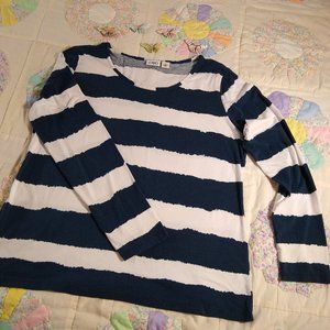 Cato | Long Sleeve Tee | Size XL 🦋